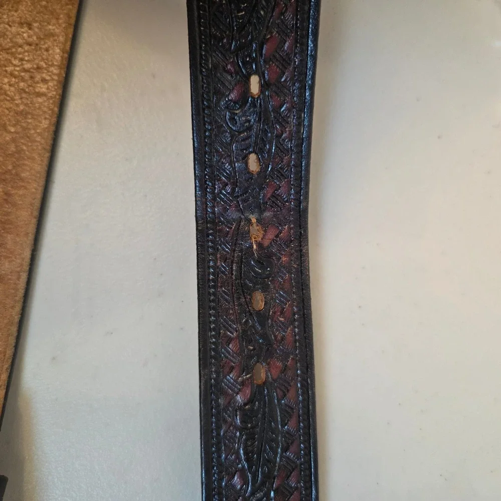 VTG Lyntone Western Belt Top Grain Saddle Leather Eisenhower Dollar Buckle 38